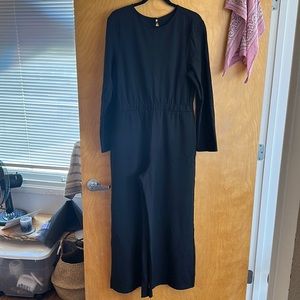 NWOT wide leg long sleeve jumpsuit